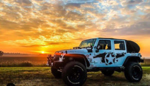 autocolantare masina autocolant jeep rubicon wrangler productie publicitara top advertising